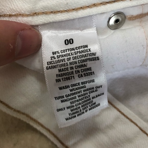 Aeropostale White Jean Shorts Size 00 - Picture 3 of 5